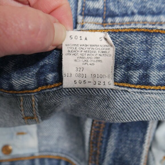 Levi's 505 Regular Fit Men's Straight Leg Jeans Size 34x30 Denim Medium Blue - Picture 7 of 8